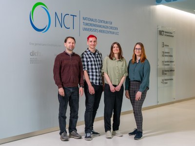 Gruppenfoto der Forschungsgruppe Patientenberichtete Angaben