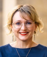 Porträt von Anja Glenk, Wissenschaftliche Koordination Nachwuchsförderung
